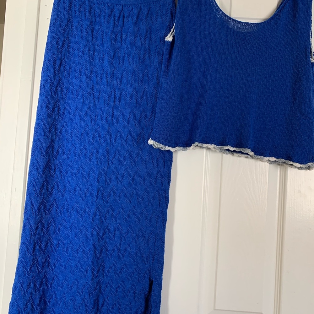 A 2 pc look like St John, knitted sold